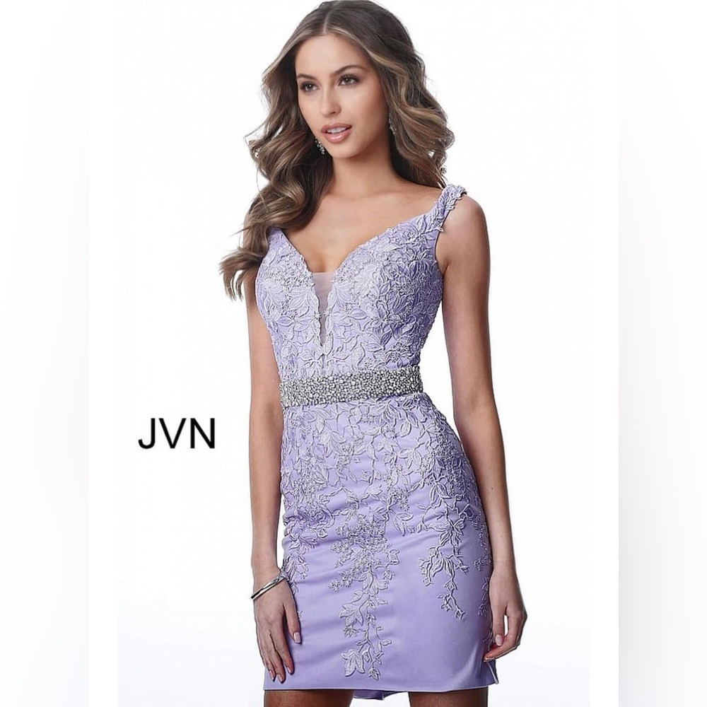 Jvn by JOVANI #1102 worn 1x size 2  *perfect condition* dry cleaned